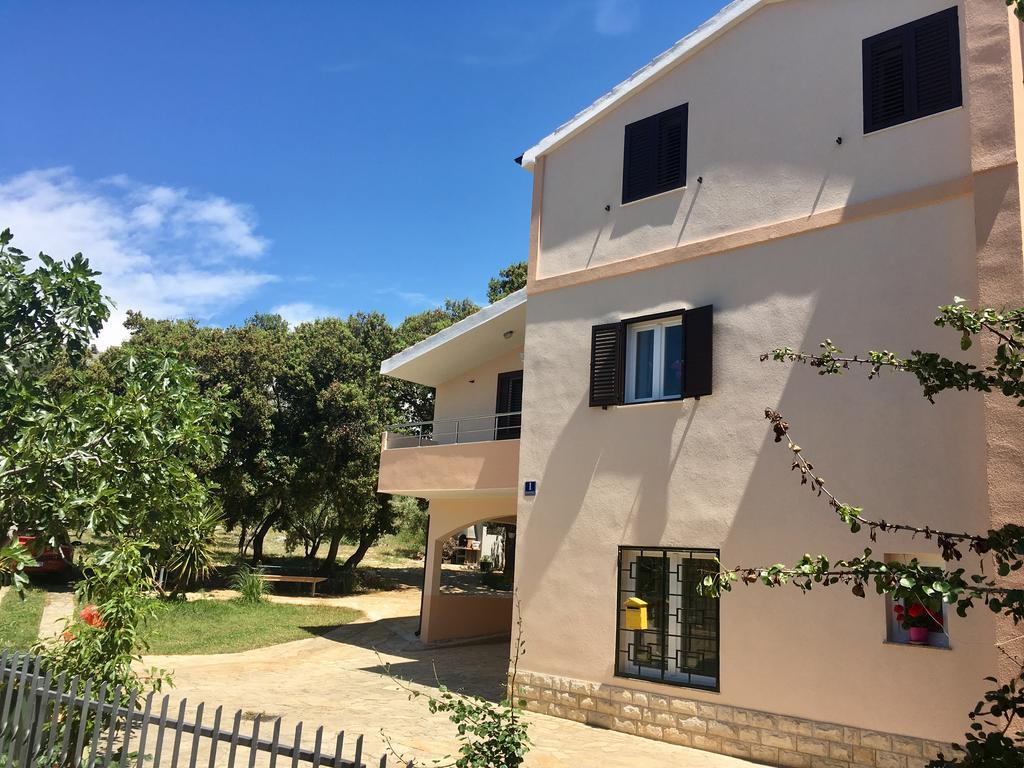 Apartments Lilly Žaborić Kültér fotó